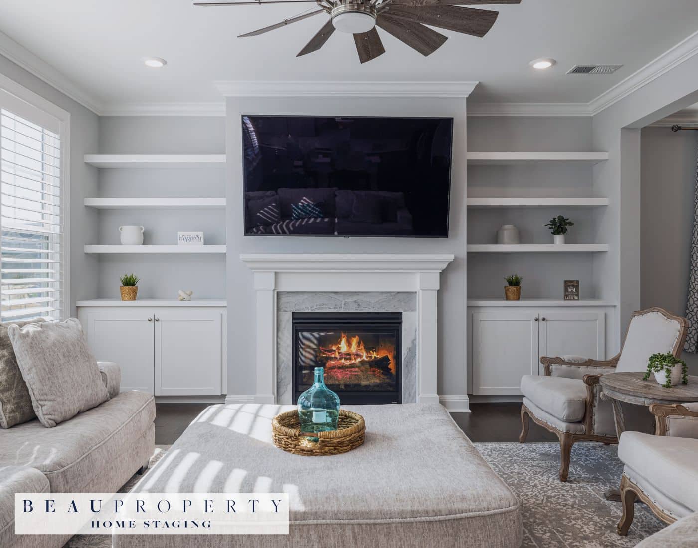 Boost your home's appeal with simple staging tips. Learn how to declutter, clean, and highlight features to sell faster and for a higher price.